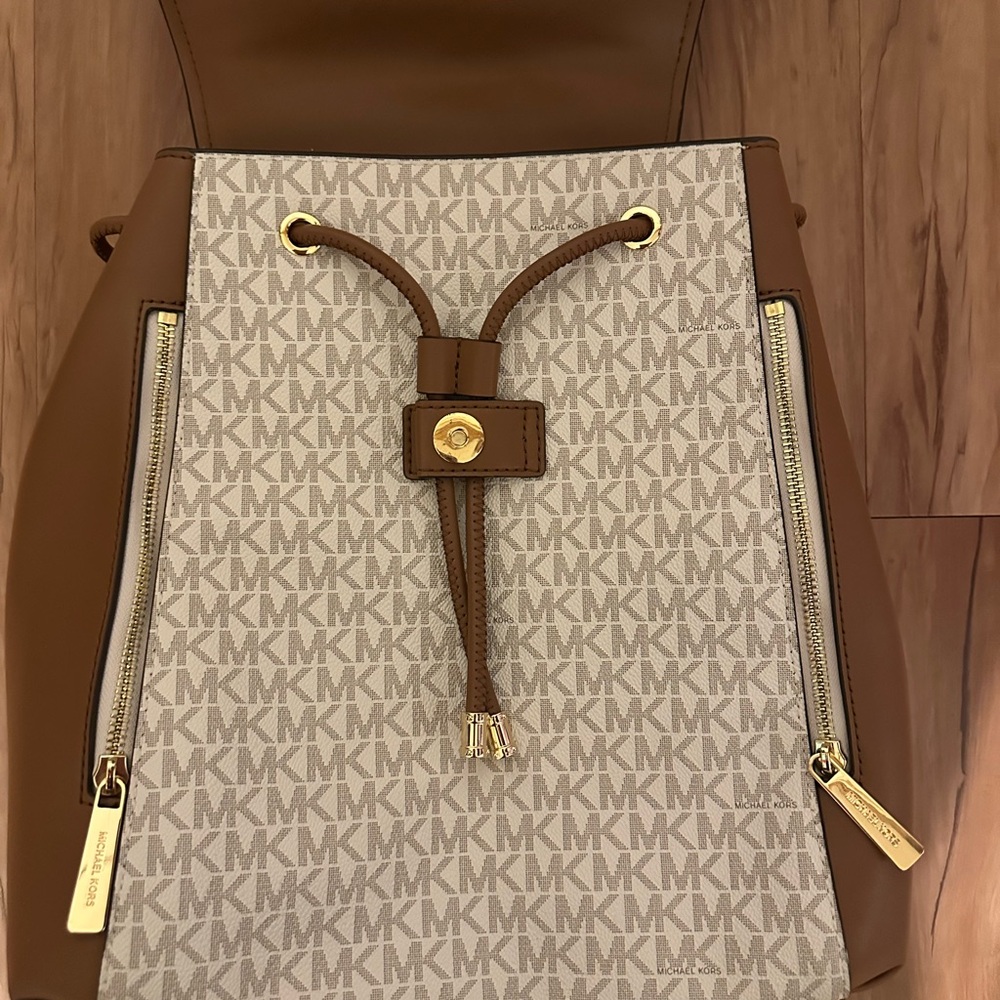 Michael Kors Backpack - Picture 3 of 5